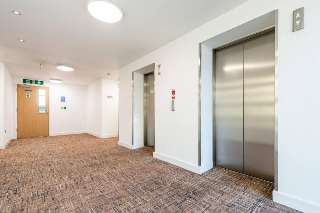 London Skylineviews 2 Bed 2 Bath Flat Near Canary Wharf, O2 & Excel 外观 照片