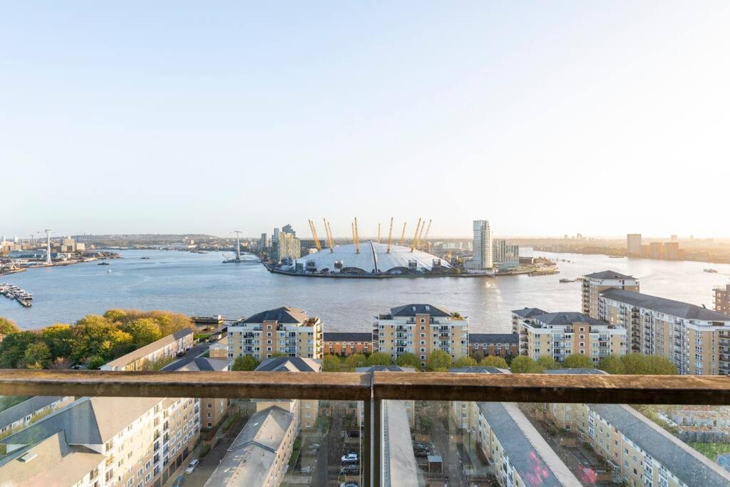 London Skylineviews 2 Bed 2 Bath Flat Near Canary Wharf, O2 & Excel 外观 照片