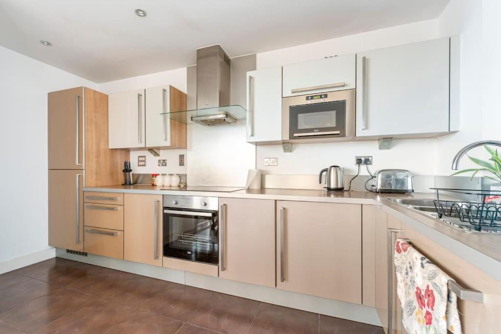 London Skylineviews 2 Bed 2 Bath Flat Near Canary Wharf, O2 & Excel 外观 照片